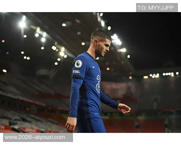 斯特拉斯堡主帅被切尔西挖走球迷愤怒表达不满情绪