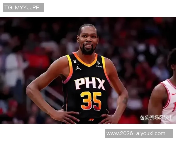 火箭全员积极备战快船训练照曝光KD专注状态引人关注 火箭全员积极备战快船训练照曝光KD专注状态引人关注